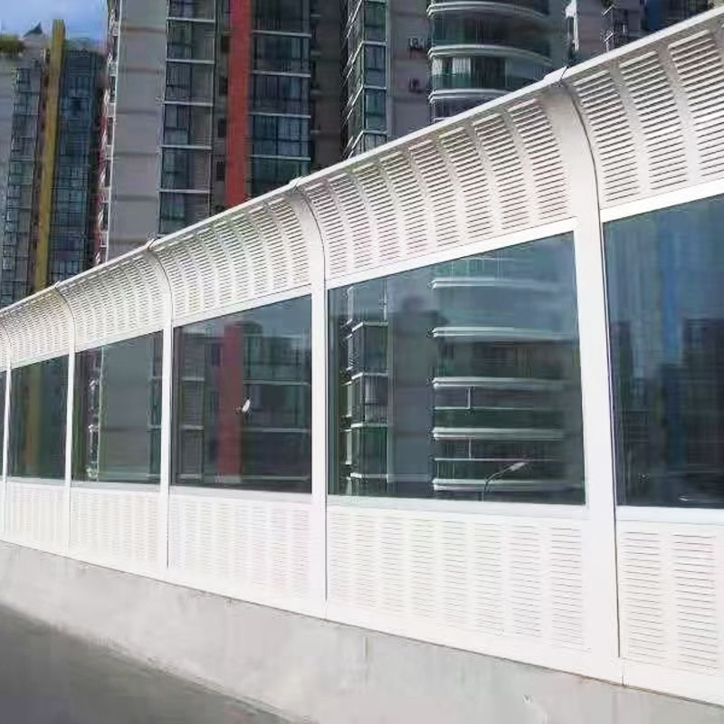 Barreira acústica perimetral residencial