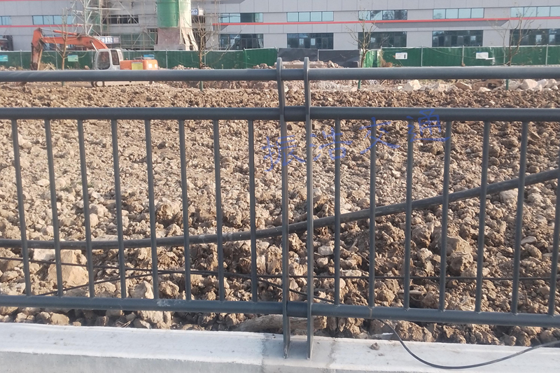 Guarda-corpo em aço zinco